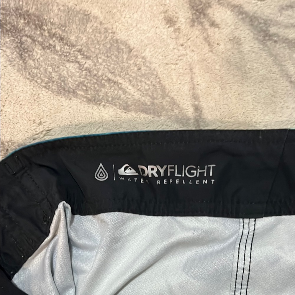 Quicksilver Gradient Swim Trunks - Black, Blue, Orange - Picture 6 of 6